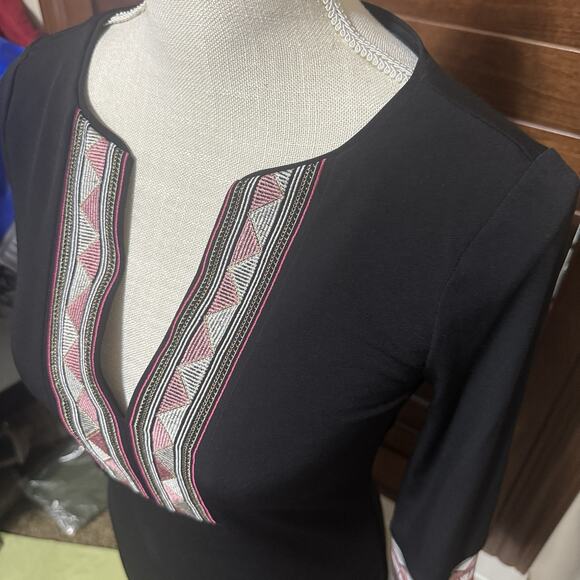 White House Black Market embroidered shift dress black Boho Tribal Mini size XXS - Picture 5 of 9